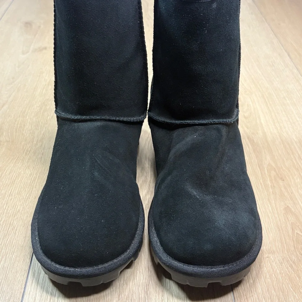 UGG Classic Short Dual Density Black Suede Sheepskin Boots 1115037 Womens 8